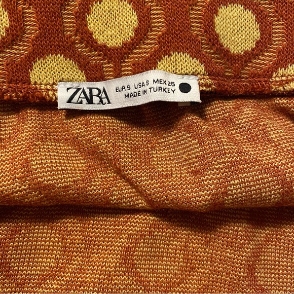 Zara Geometric Retro-Inspired Orange Mini Skirt - Picture 6 of 10